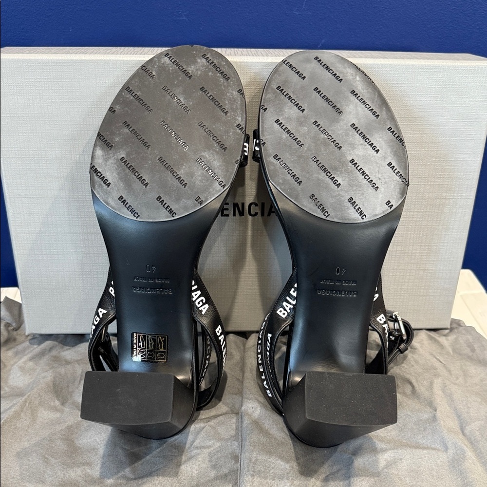Balenciaga Black Round Sandal M80 - Picture 5 of 6